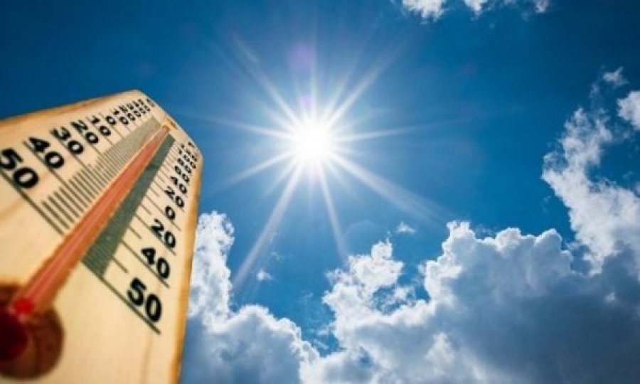 Spanja përfshihet nga vala e parë e madhe e të nxehtit  temperatura deri në 45° C