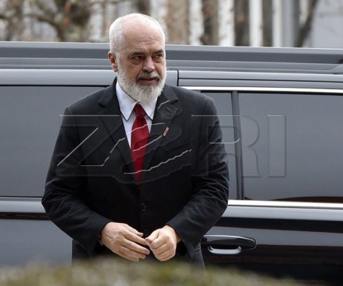 Edi Rama për protestat: Nga Kosova e Maqedonia po vijnë për ta ‘shpëtuar’ Shqipërinë