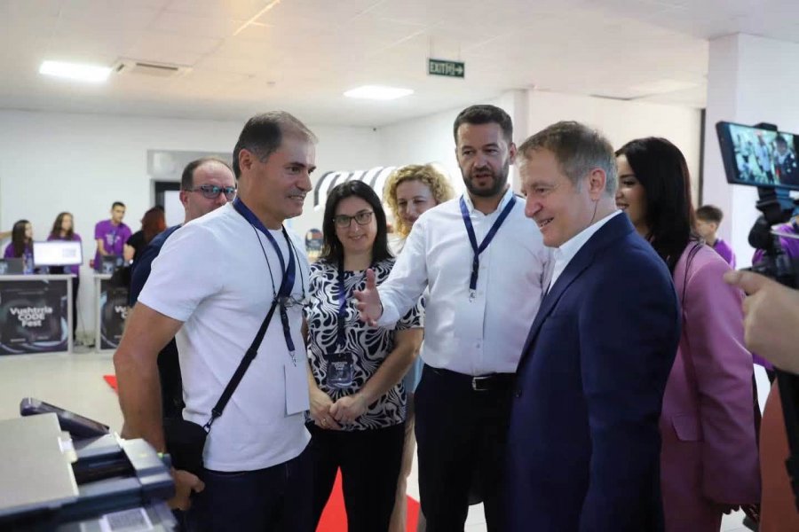 “Vushtrria Code Fest” mbledh të rinjtë rreth teknologjisë dhe inovacionit