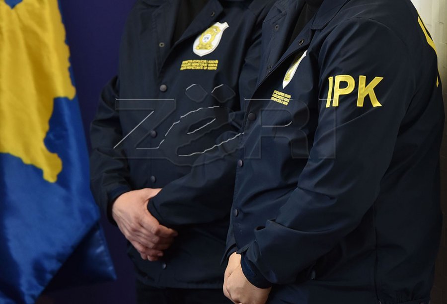 Përleshje mes dy policëve brenda stacionit policor në Prishtinë  IPK ja rekomandon suspendimin e tyre
