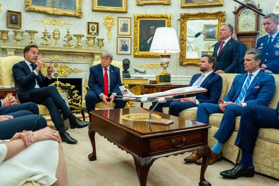 Rutte përpiqet ta bindë Trumpin për ruajtjen e NATO s