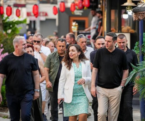 Osmani e Abdixhiku me strukturat e LDK-së në Ferizaj: Jemi mirënjohës për punën dhe diskutimin e hapur