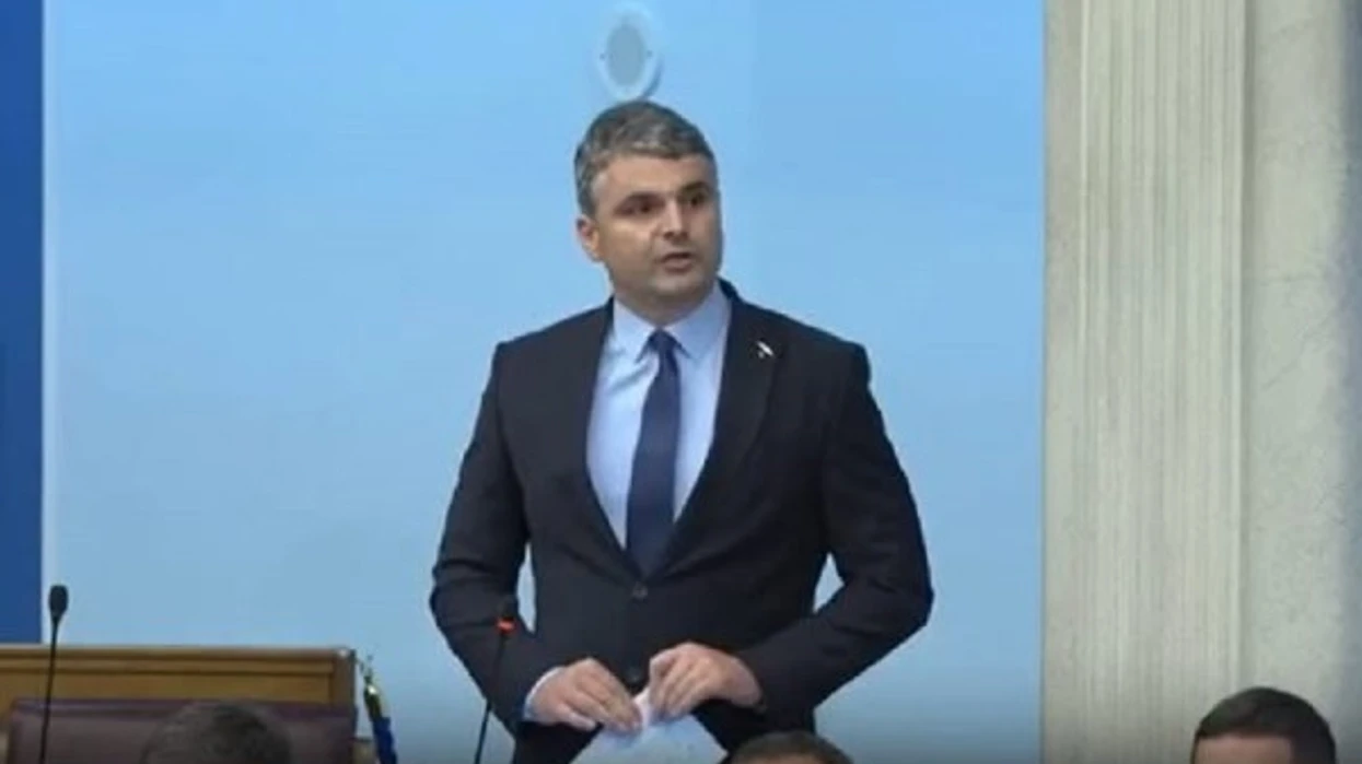 Deputeti shqiptar në Mal të Zi: Mandiq po e parqet padrejtësisht një vendim institucional si “provokim të Kurtit”