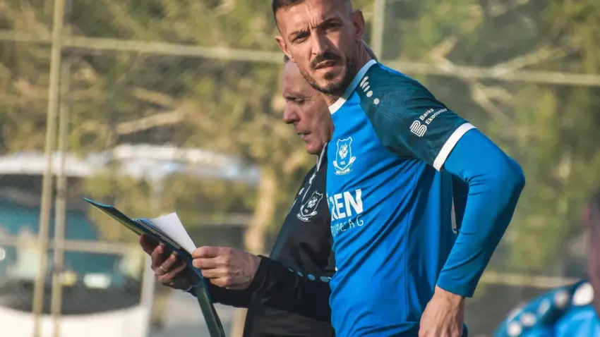 Besar Musolli i jep fund karrierës si futbollist profesionist