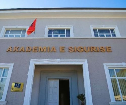 Helmimi i 64 studentëve të Akademisë së Sigurisë në Shqipëri, si dolën analizat?