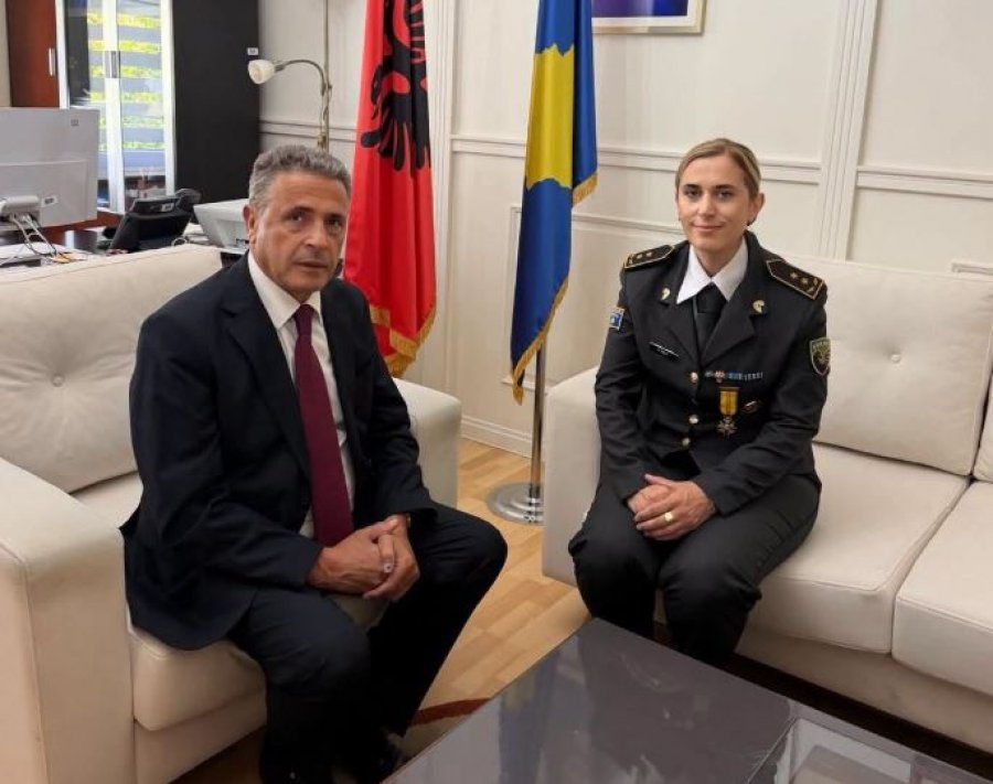 Fatbardha Osaj, gruaja e parë atashe e mbrojtjes së Kosovës në Shqipëri