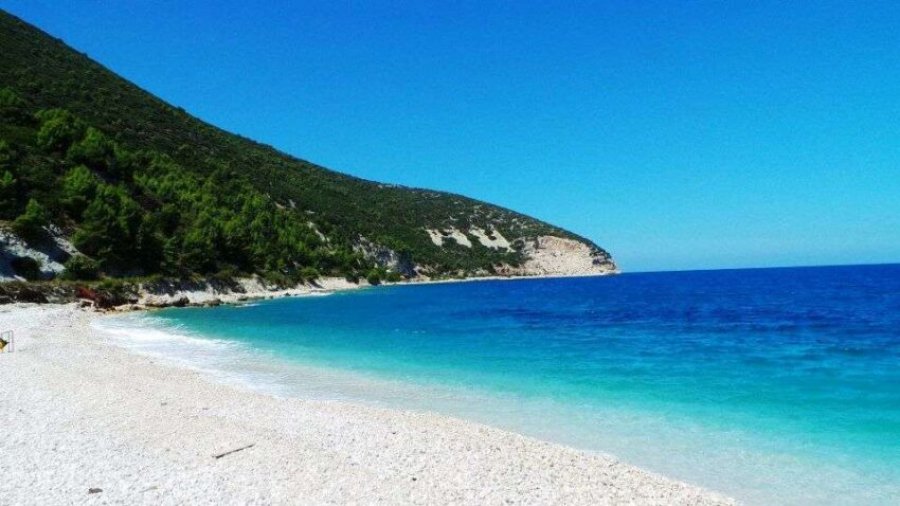 Kosova  partneri më i rëndësishëm për turizmin shqiptar  Miliona euro vetëm në fundjavë