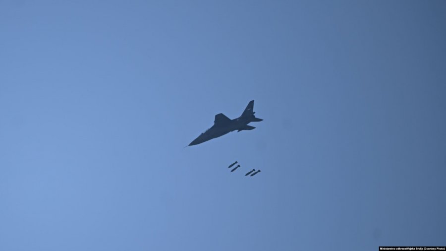 Serbia paralajmëron rritjen e arsenalit me raketa kineze