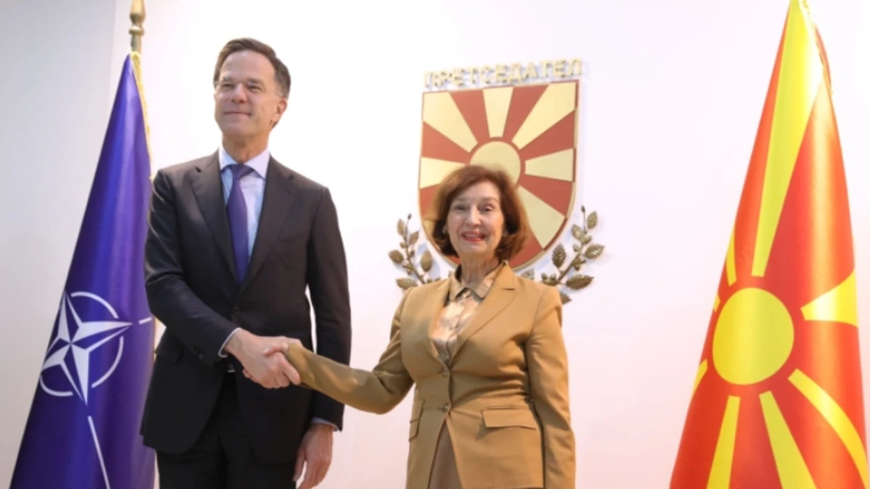 Rutte në Shkup: NATO-ja, e përkushtuar për të mbrojtur çdo centimetër të territorit të aleatëve