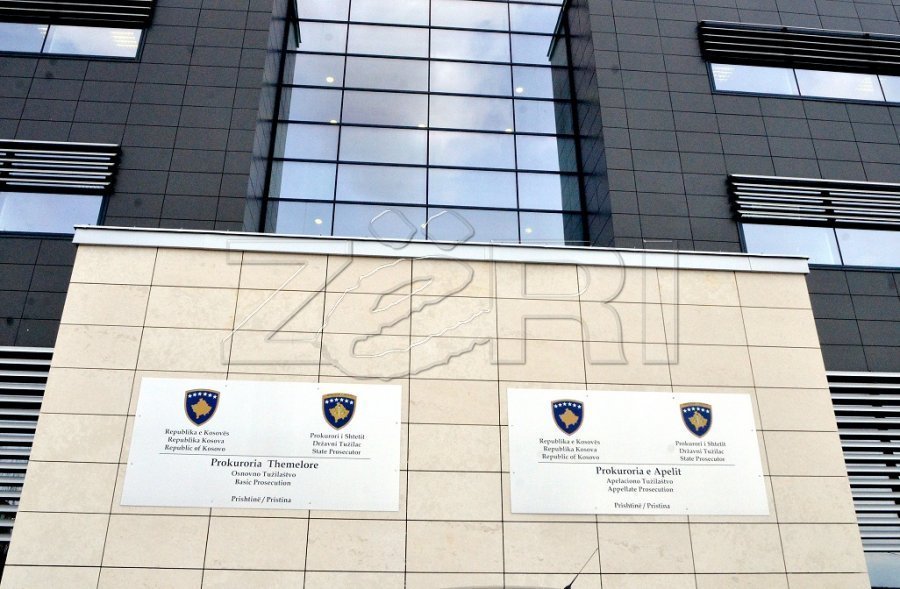 Një muaj paraburgim për katër serbë të dyshuar për krime lufte në Kosovë