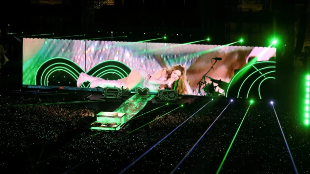 Shakira thyen rekord në Mexico City, 400 mijë persona të pranishëm në koncert