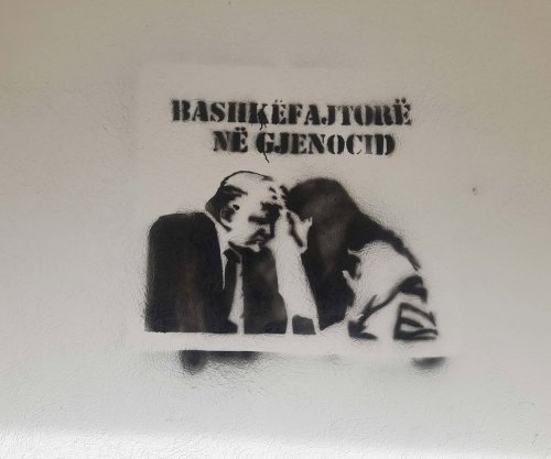 Shfaqen grafite kundër Osmanit në Prishtinë
