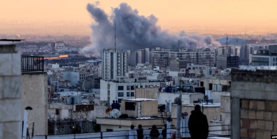SHBA-ja dhe Izraeli zotohen se s’do të ndalen teksa intensifikohet fushata kundër Iranit