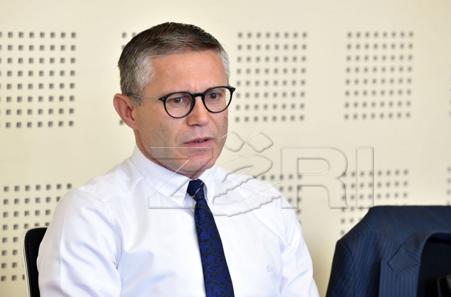 Ramadani kritikon opozitën  Menduat që me takime Kurti do t jua japë juve Presidencën