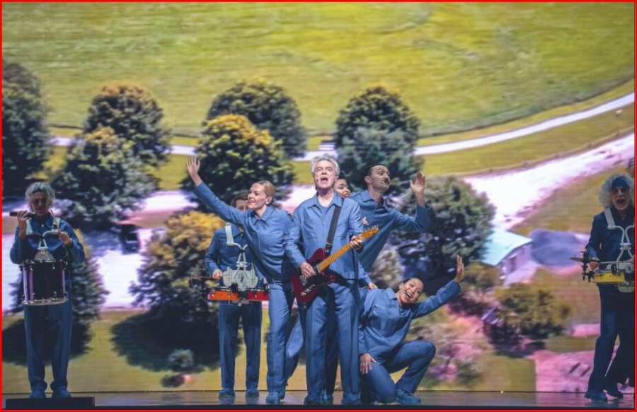 David Byrne rikrijon edhe një herë mundësitë e koncertit live