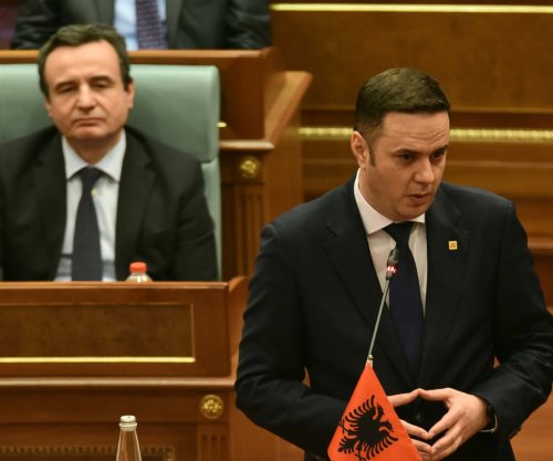 Abdixhiku i mbështet amendamentet, por thotë se “Kushtetuta që ndryshohet natën s'ka bereqet”