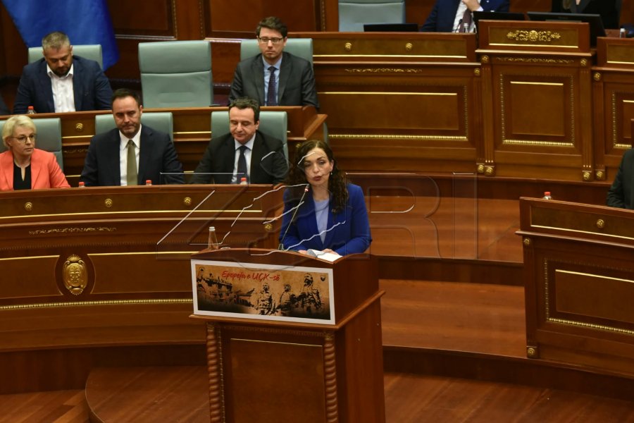 Osmani: Sakrifica e familjes Jashari në Prekaz ndryshoi drejtimin e historisë së Kosovës