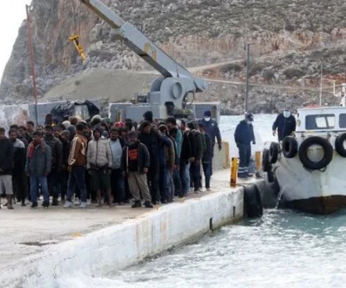 Qindra emigrantë shpëtohen në det pranë Kretës