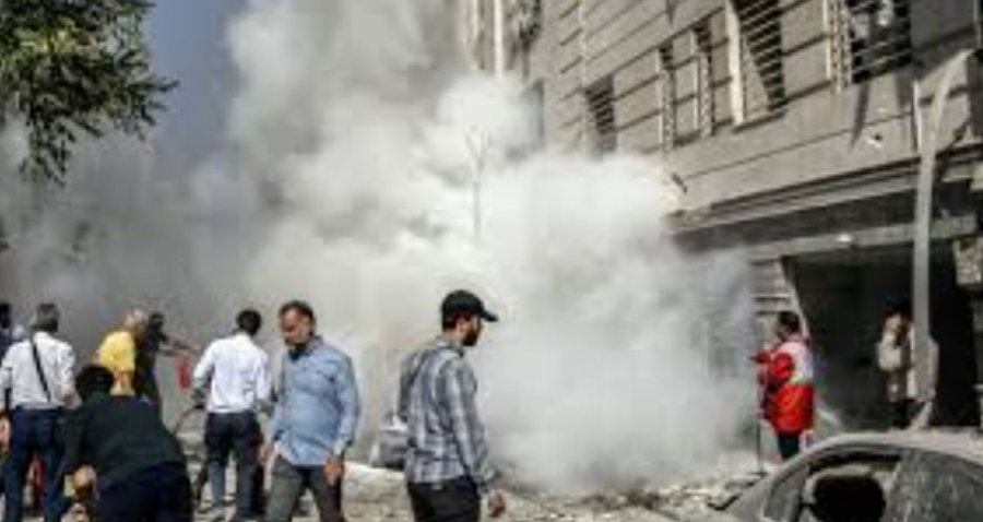 Katari rrëzon dy bombardues në amerikanë mbi bazën e SHBA