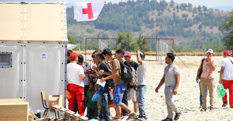 Agjencia e OKB së për refugjatët  Mbi 330 mijë persona janë zhvendosur nga luftimet në Lindjen e Mesme