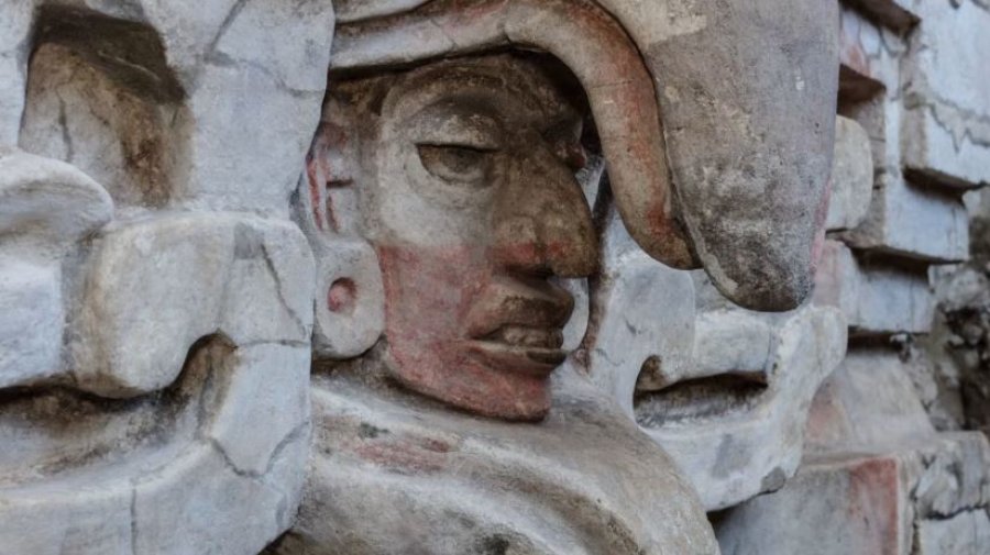 varri-1400-vjecar-me-skulpture-gjigante-bufi-zbulohet-ne-meksike