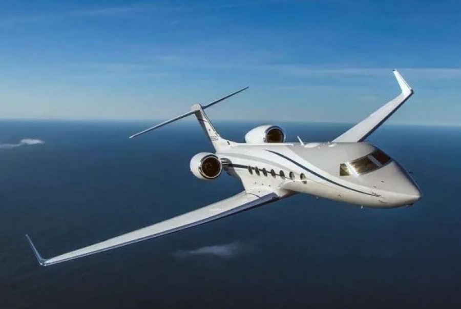 Panik nga lufta  300 mijë euro për t u larguar me avion privat nga Dubai