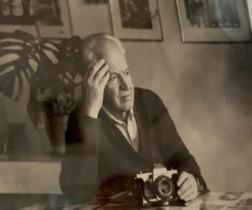 Shpëtohet arkivi i fotografit korçar Guri Koti