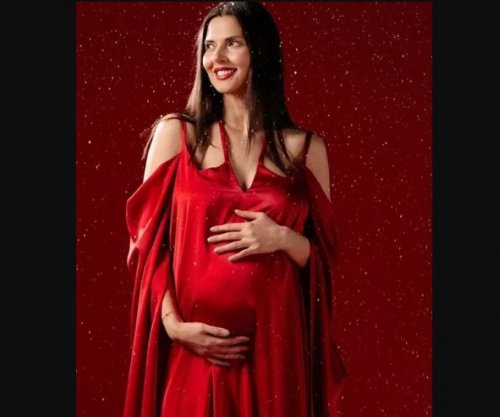 Agnesa Vuthaj bëhet nënë për herë të parë