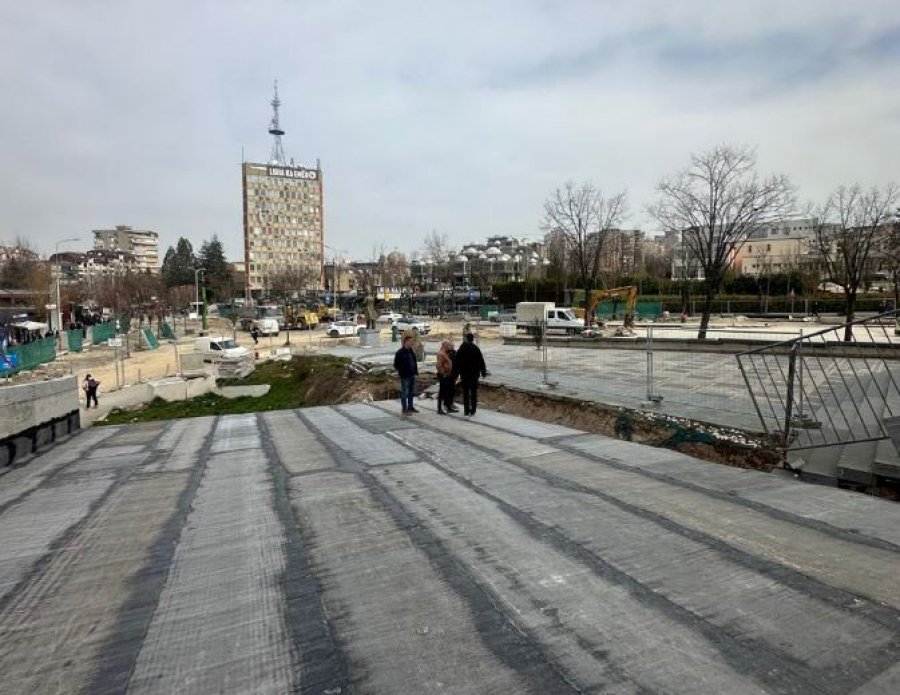 Fillon faza e dytë e punimeve në sheshin  Xhorxh Bush  në Prishtinë