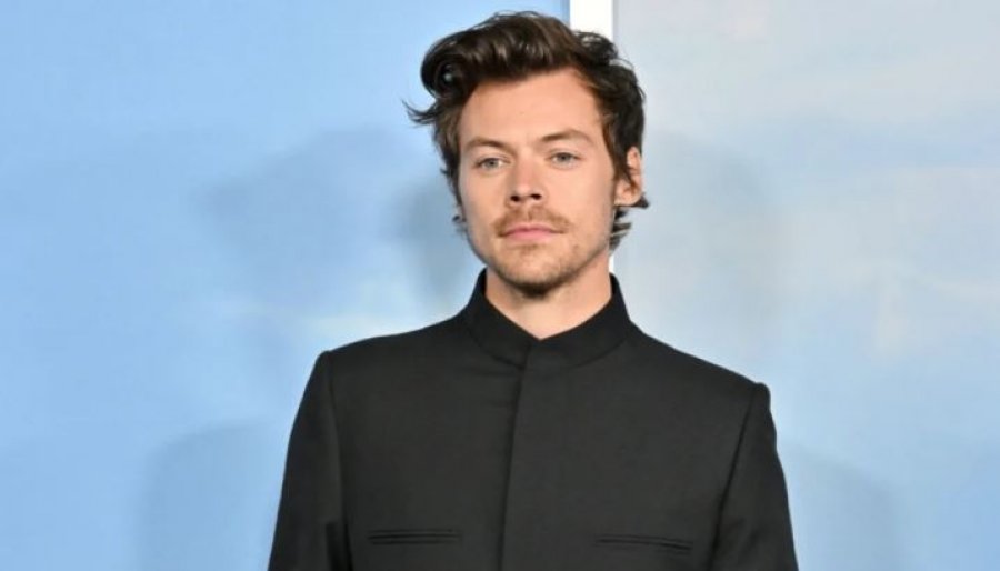 Harry Styles dhuron 100 bileta falas për nxënësit e ish shkollës së tij