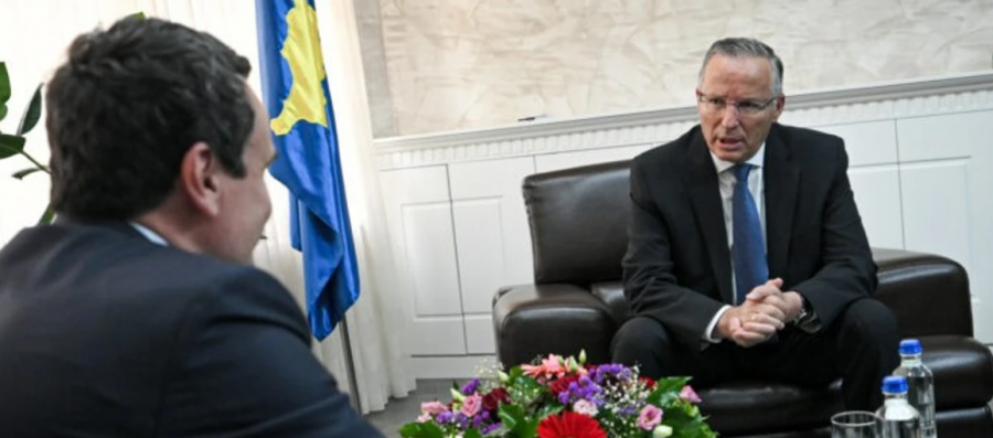 Manxhuka i kundërpërgjigje PDK së  LVV ja e kandidoi Konjufcën krejt në fund  në pritje të ndonjë marrëveshje me opozitën