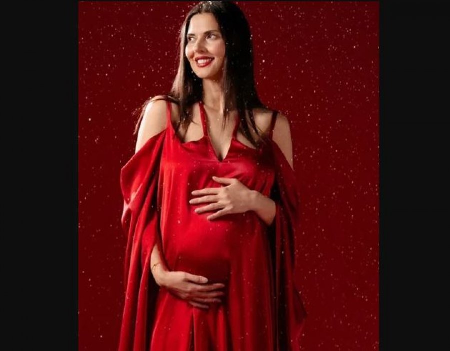 Agnesa Vuthaj bëhet nënë për herë të parë