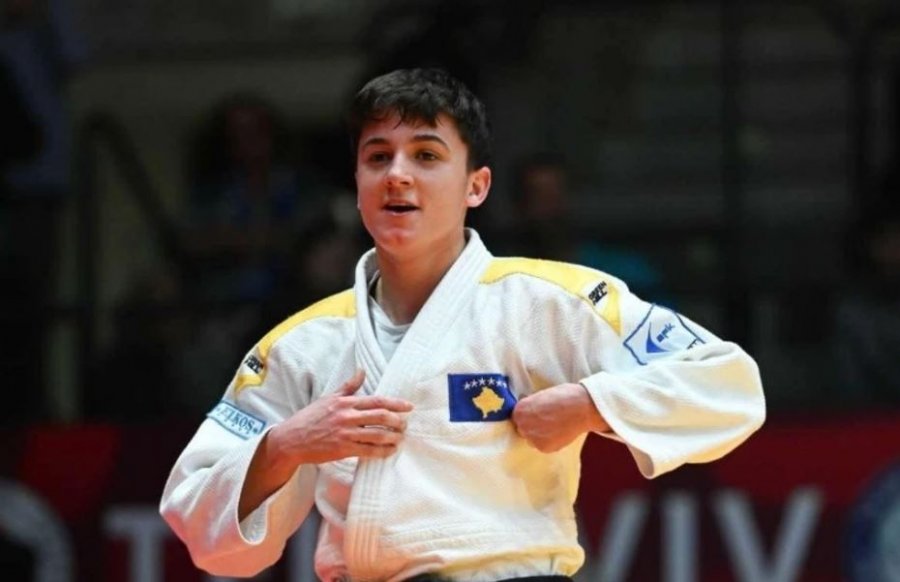 Laura Fazliu stoliset me medalje të argjendtë në Grand Prix të Austrisë