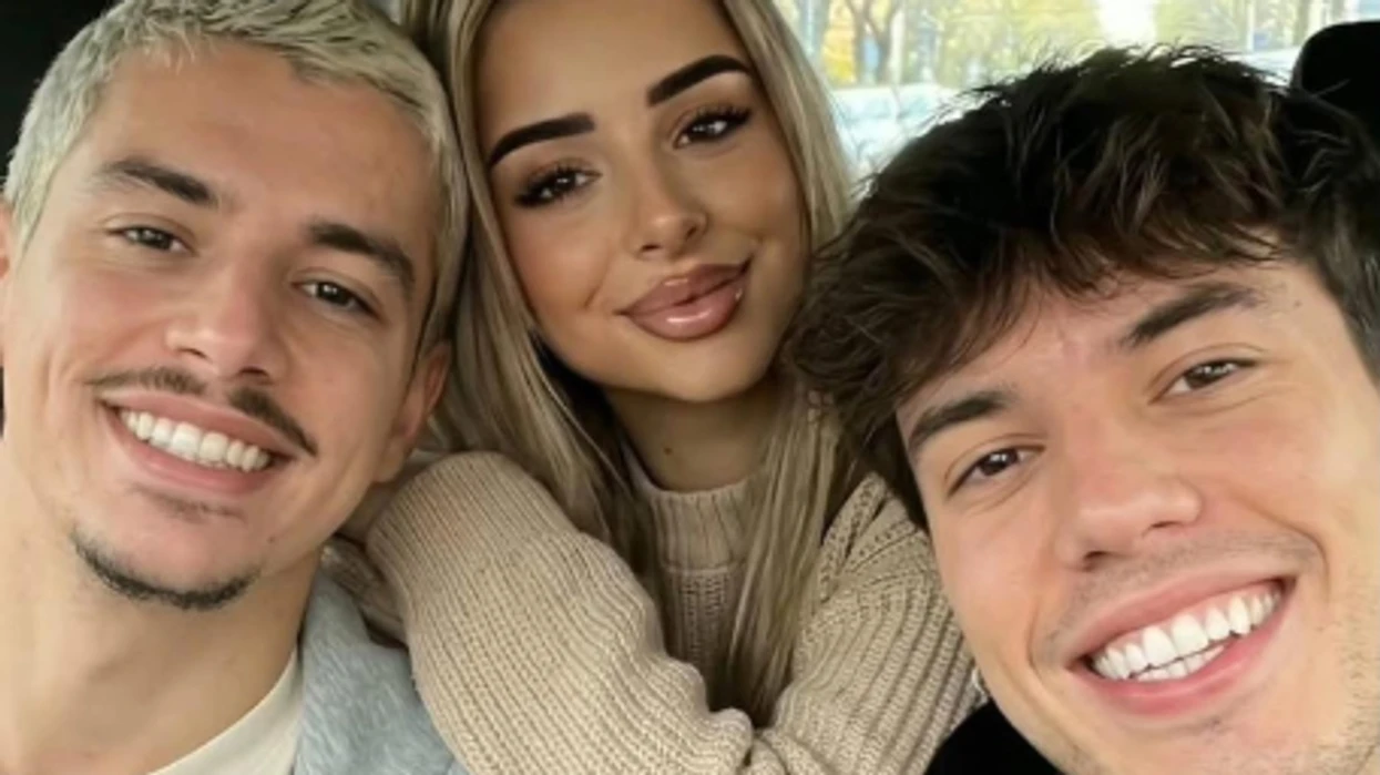 Londrimi për Elijonën dhe Klodin  I kam shumë shokë të mirë  i dua shumë