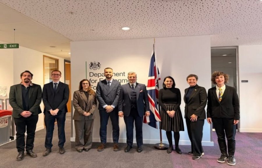 Kosova dhe Britania diskutojnë bashkëpunimin në mbrojtjen e mjedisit