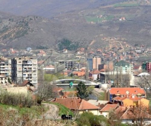 Shtëpitë e braktisura në veri të Mitrovicës kthehen në depo armësh 