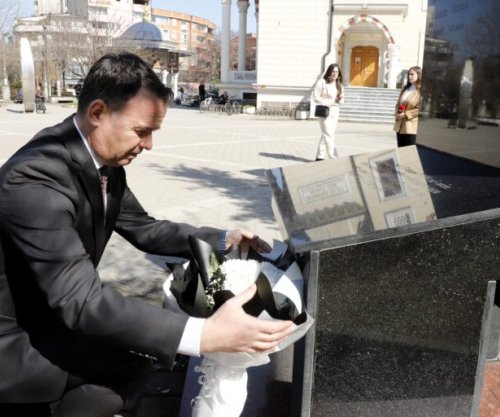 Masakra në Tregun e Mitrovicës, Peci: Akt kriminal, i porositur nga regjimi i Millosheviqit