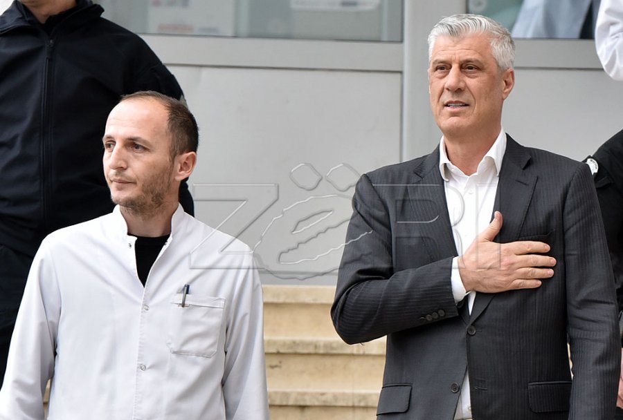 Vizita në spital dhe takimi i fundit me babanë, një vit nga rikthimi i Hashim Thaçit në Kosovë