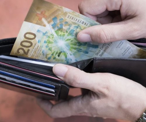 Burg e dëbim nga Zvicra, 64-vjeçarja nga Kosova mashtron dhe i merr pensionistit mbi një milion franga