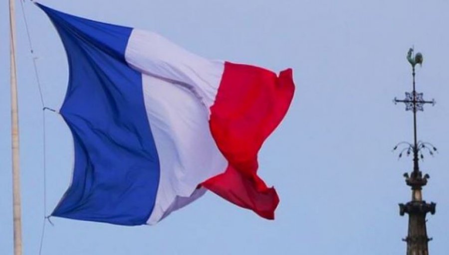 Franca kundër SHBA së për dërgimin e anijeve luftarake në Ngushticën e Hormuzit