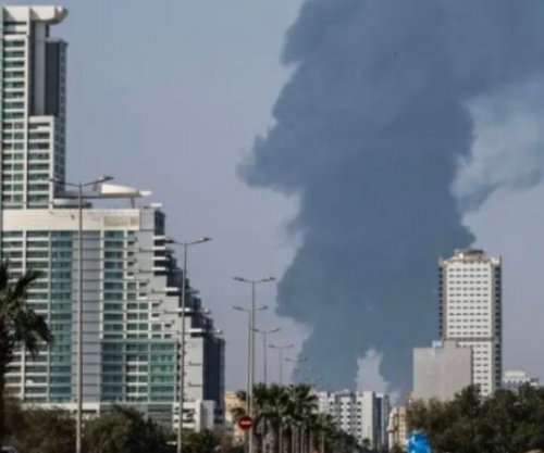 Irani njofton sulme, paralajmëron civilët në Emiratet e Bashkuara Arabe të largohen nga portet kryesore