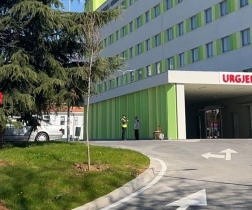 Foshnja 2-muajshe ndërron jetë në spitalin e Tiranës, dyshohet nga kequshqyerja