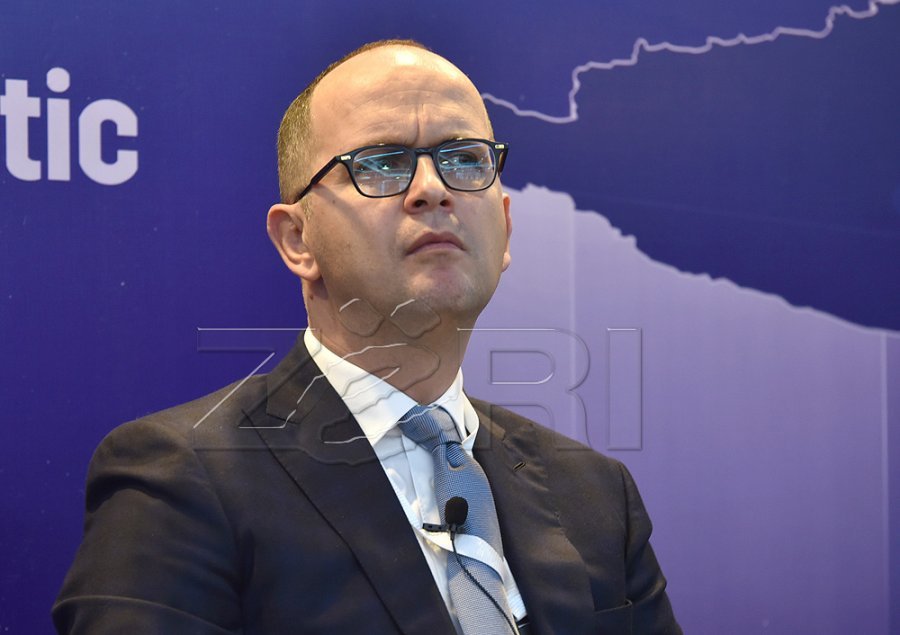 Kërcënimet e Vuçiqit, Bushati: Shqipëria të mos ia lërë inercisë prioritetet