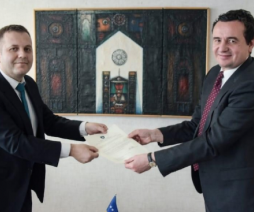 Kurti e emëron këshilltar ligjor, Sallahu: Ky moment ka një domethënie të veçantë