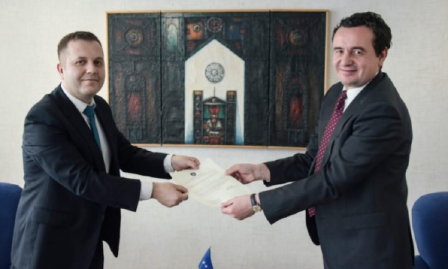 Kurti e emëron këshilltar ligjor, Sallahu: Ky moment ka një domethënie të veçantë