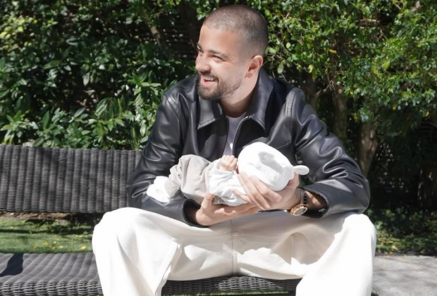  S mund të isha më i bekuar se kaq   Edon Zhegrova publikon fotografi me djalin