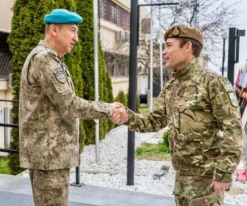 Komandanti i KFOR-it takon zëvendëskomandantin e Korpusit të NATO-s në Itali, flasin për sigurinë në rajon