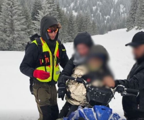 Shpëtohet familja me tre fëmijë e bllokuar nga bora në rrugën Kullë–Rozhajë