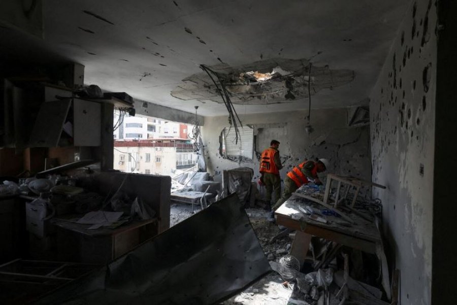 Ukraina sulmon dy fabrika ruse të avionëve  thotë Kievi