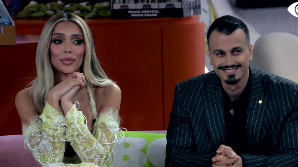  Më fal nëse të kam mërzitur   Brikena Selmani befasohet nga babai me një lidhje telefonike